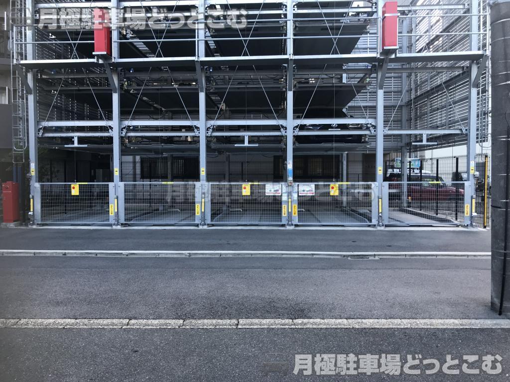 名古屋市東区葵1丁目2201-3の月極駐車場4