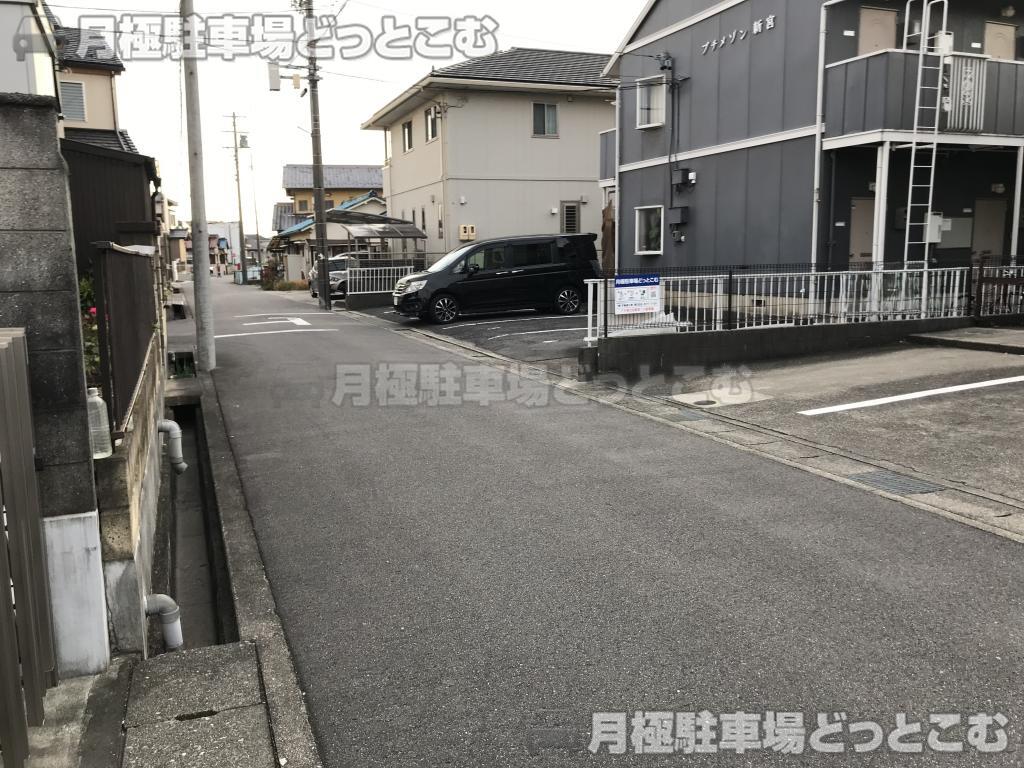北名古屋市熊之庄10の月極駐車場7