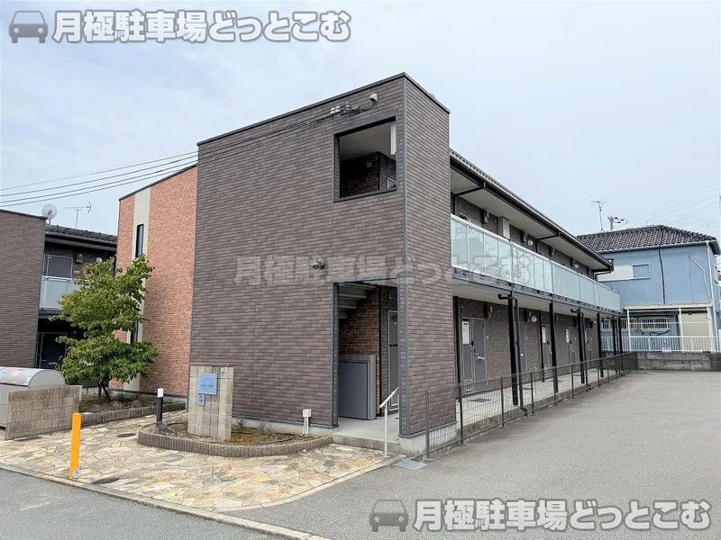 宝塚市安倉北2－9－29の月極駐車場1