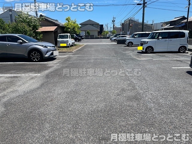 岡崎市橋目町字毘沙門39の月極駐車場4