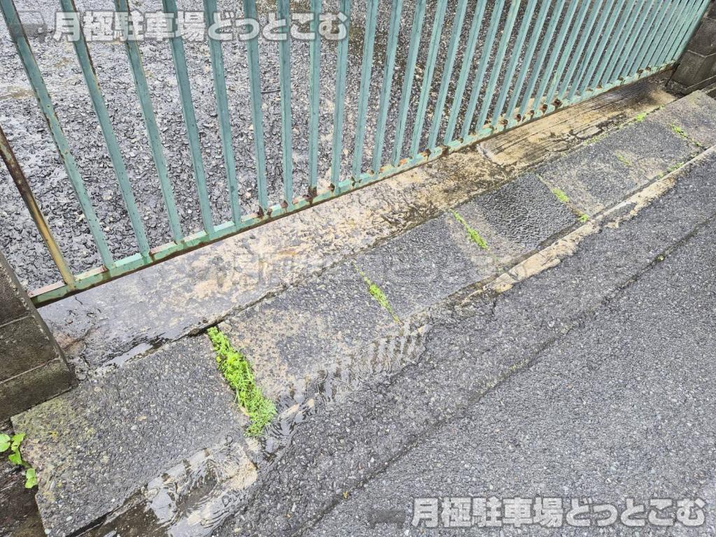 北九州市八幡西区南八千代町11-26の月極駐車場4