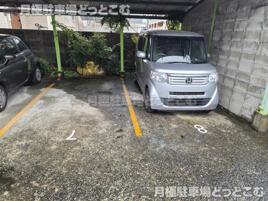 北九州市八幡西区南八千代町11-26の月極駐車場6