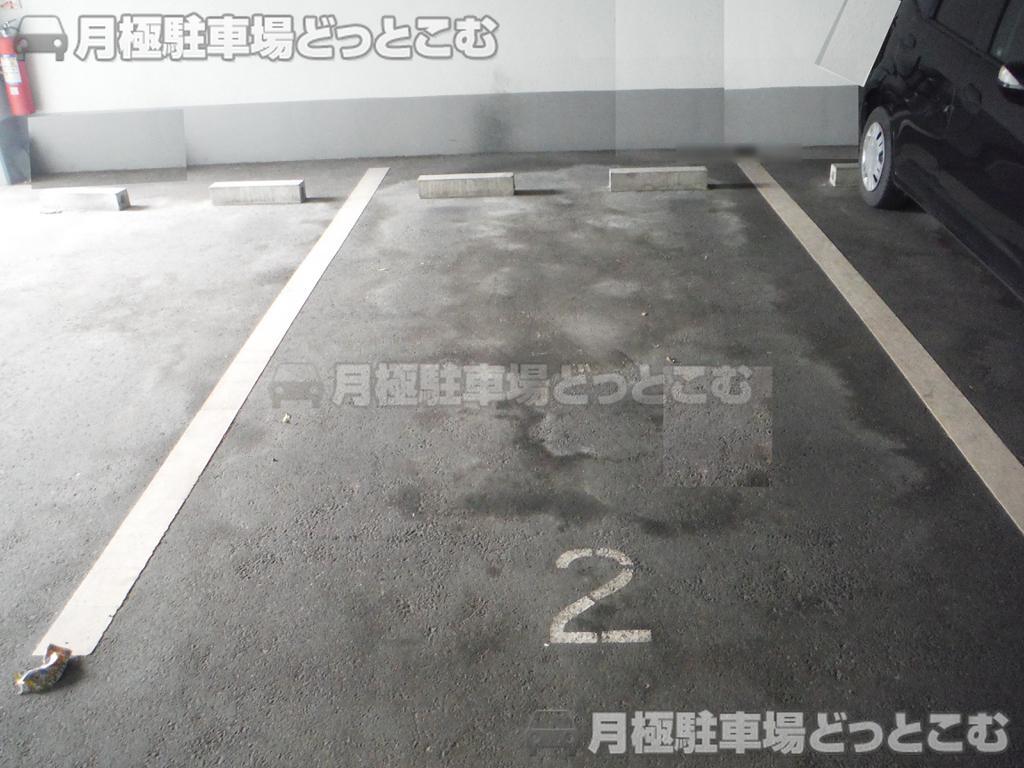奈良市大宮町4-240-1の月極駐車場3