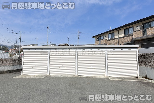 奈良市三碓町2199の月極駐車場2