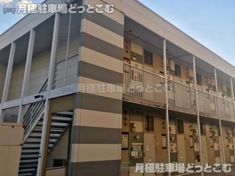 福岡市東区松島2－2－45の月極駐車場1