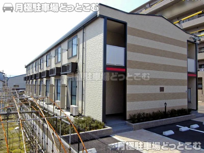 静岡市駿河区登呂6－17－1の月極駐車場1