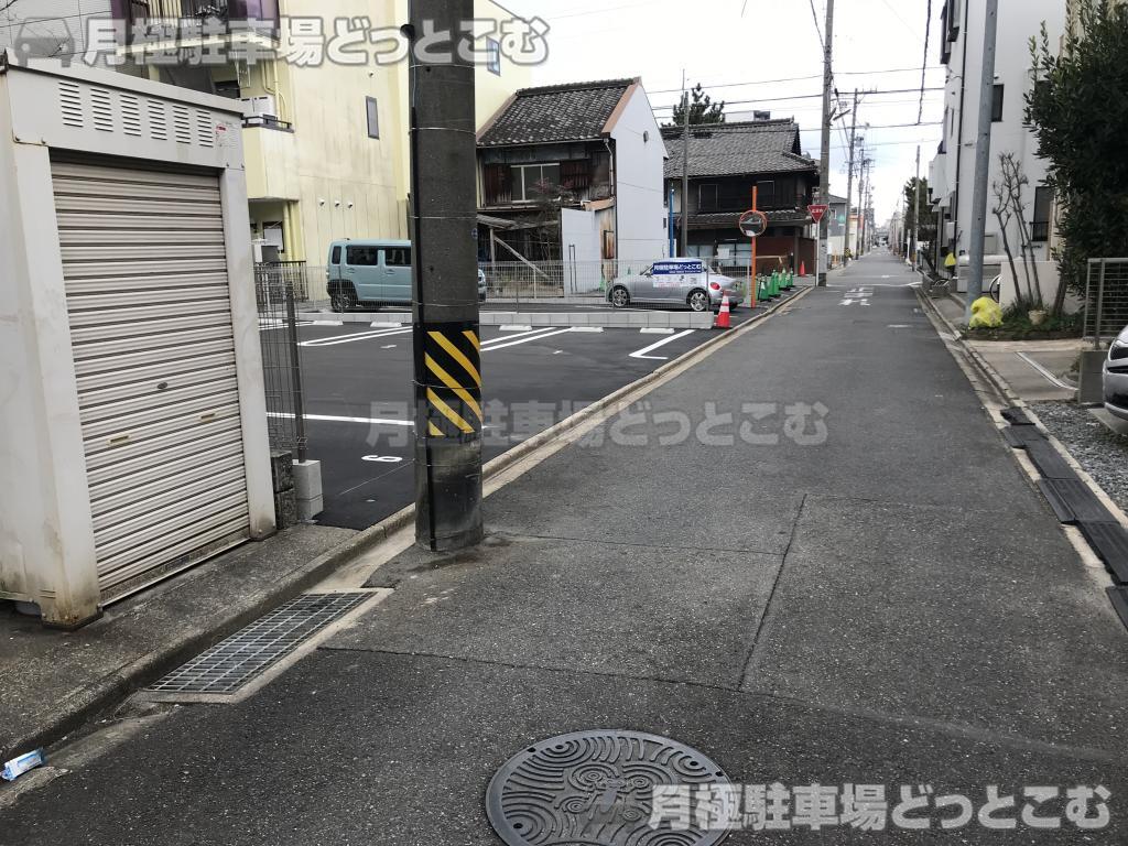 名古屋市中村区名楽町2丁目54,55の月極駐車場7