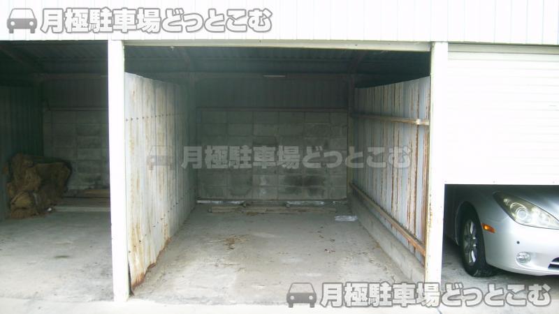 和歌山市鳴神653の月極駐車場2