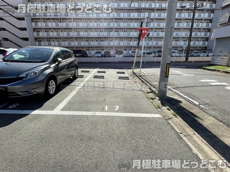 名古屋市北区志賀町5丁目47番地の月極駐車場4