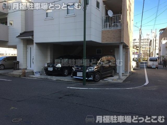 岡山市北区大供1-4-27の月極駐車場2