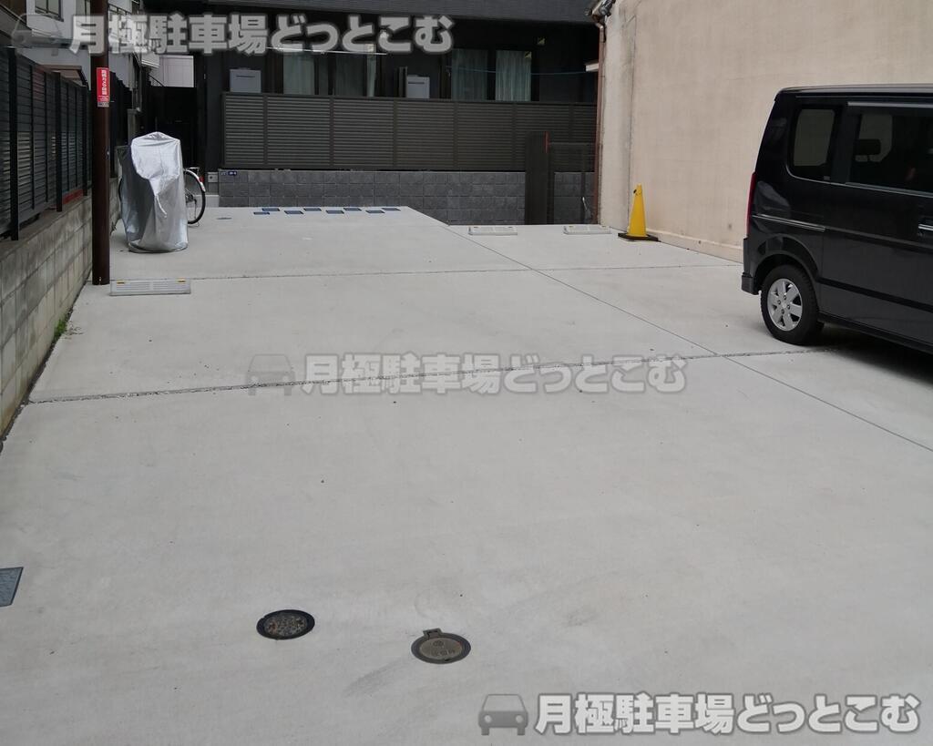 大田区仲六郷4丁目28-9の月極駐車場1