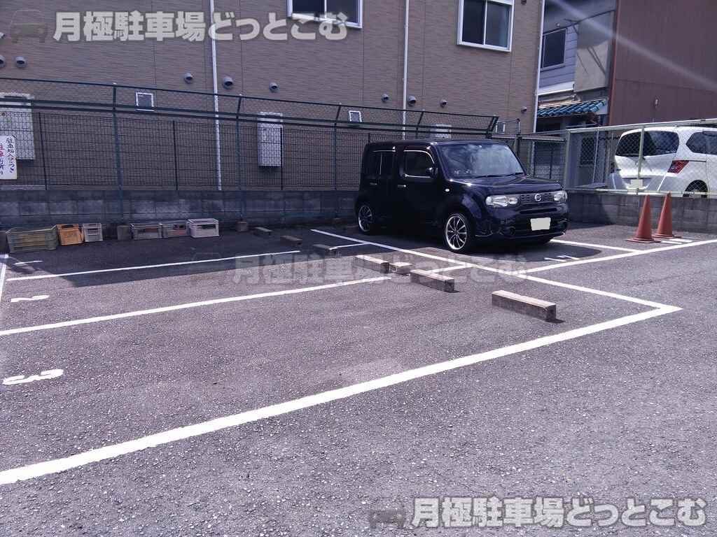 大阪市東住吉区杭全6丁目846-2.846-3の月極駐車場2