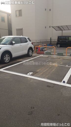 東大阪市上小阪1丁目7－3の月極駐車場1