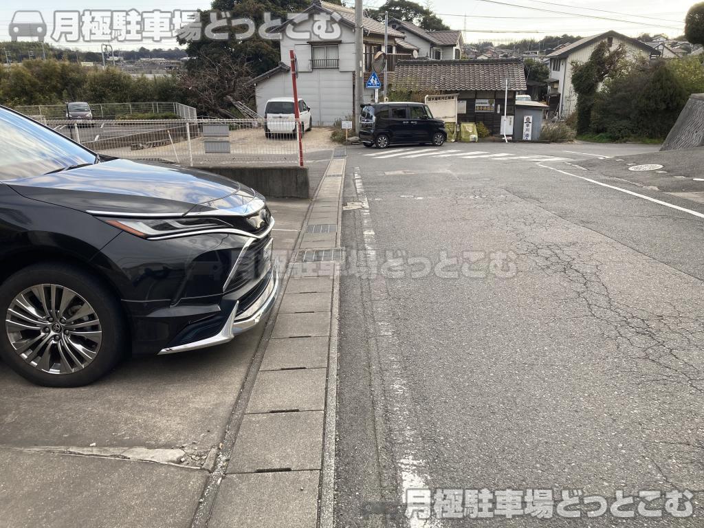 東海市加木屋町編笠30の月極駐車場2