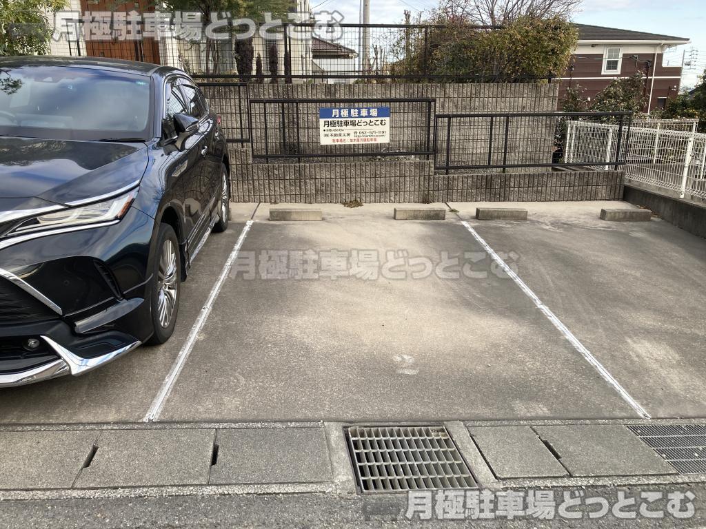 東海市加木屋町編笠30の月極駐車場6