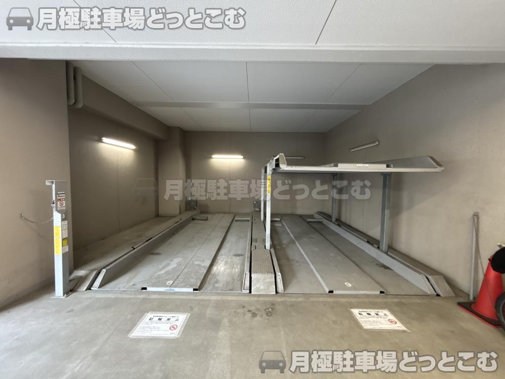 堺市堺区北花田口町2丁目3番10号の月極駐車場2