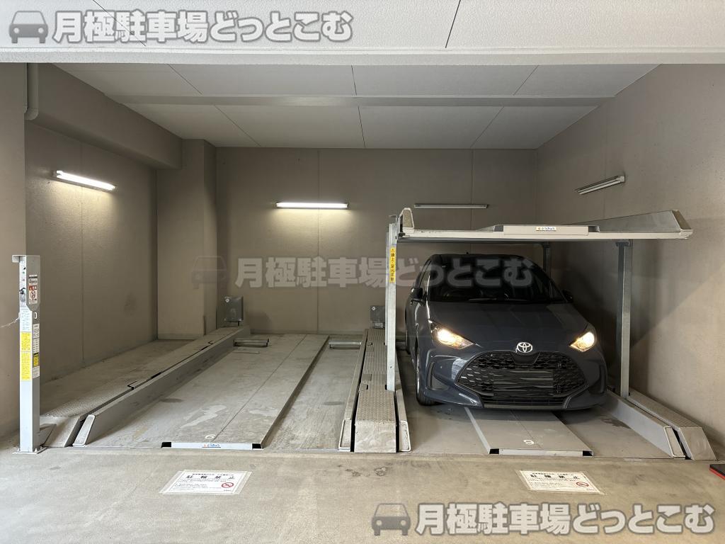 堺市堺区北花田口町2丁目3番10号の月極駐車場4