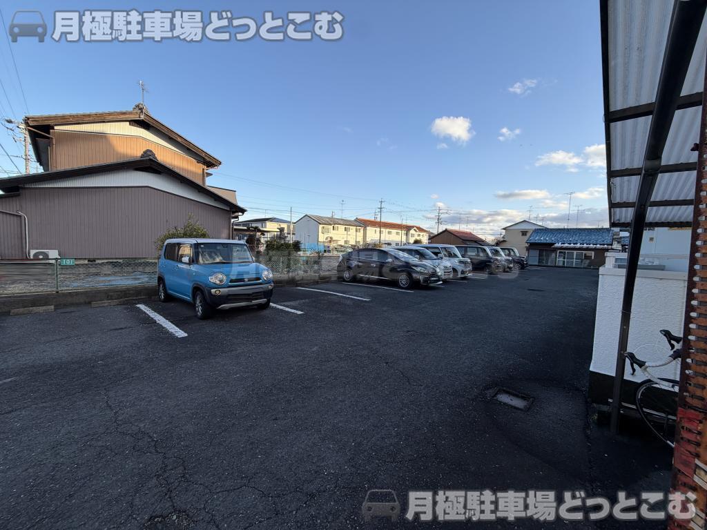岐阜市南鶉5丁目55の月極駐車場2