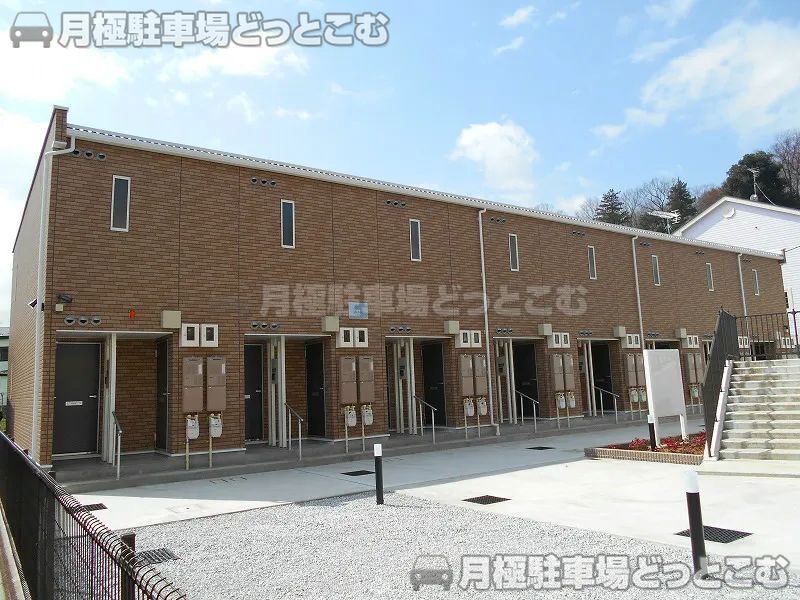 八王子市小比企町1755の月極駐車場1