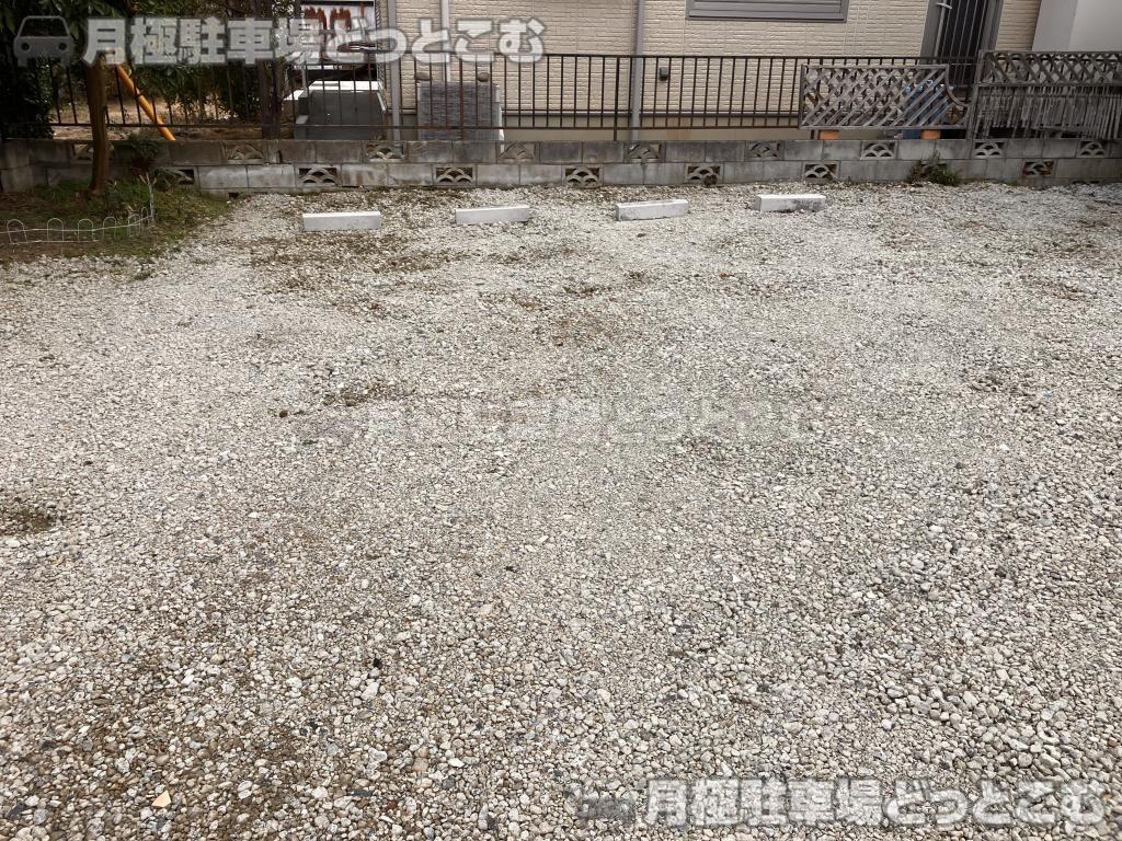 川越市郭町2丁目13−2の月極駐車場1