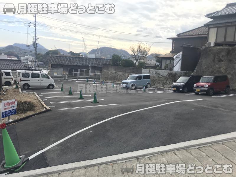 尾道市西土堂町3-2の月極駐車場2