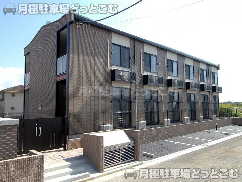 千葉市花見川区検見川町5－2301－1の月極駐車場1