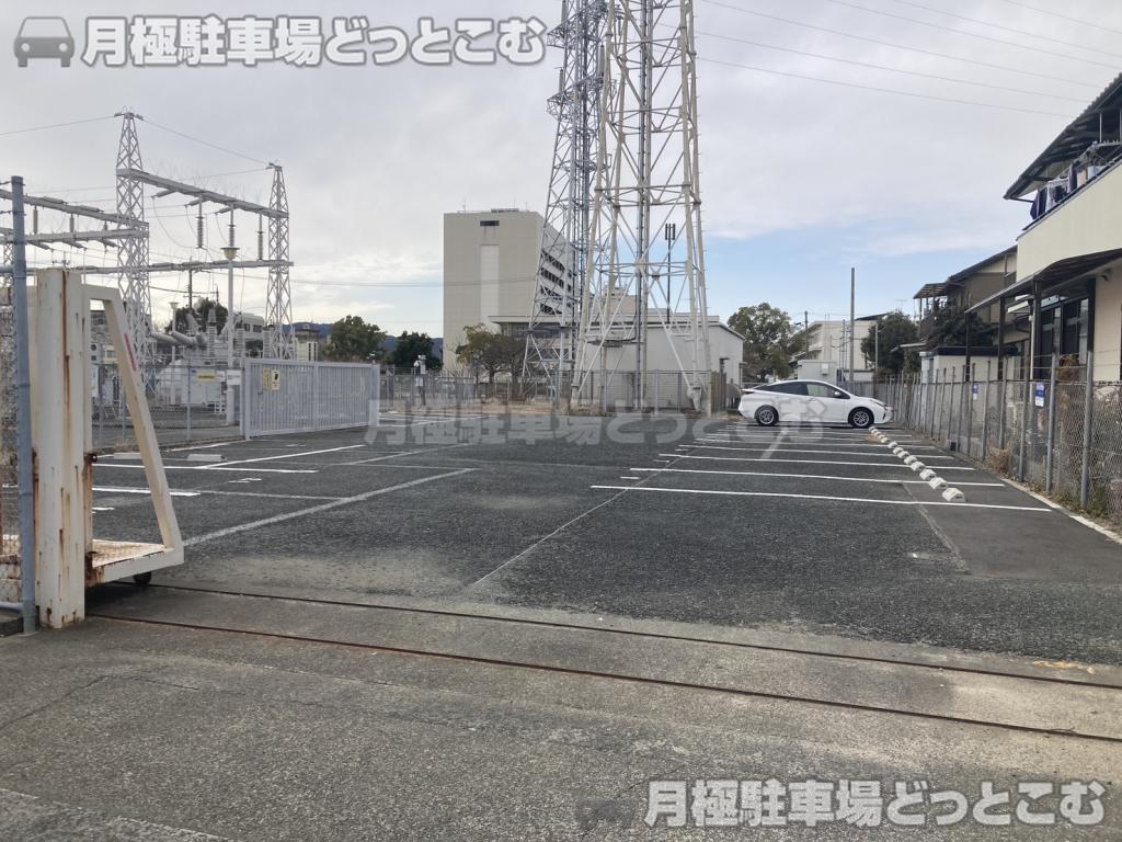 蒲郡市旭町470の月極駐車場3