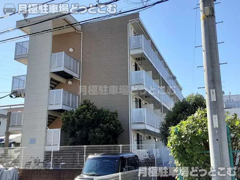 横浜市鶴見区駒岡2－5－51の月極駐車場1