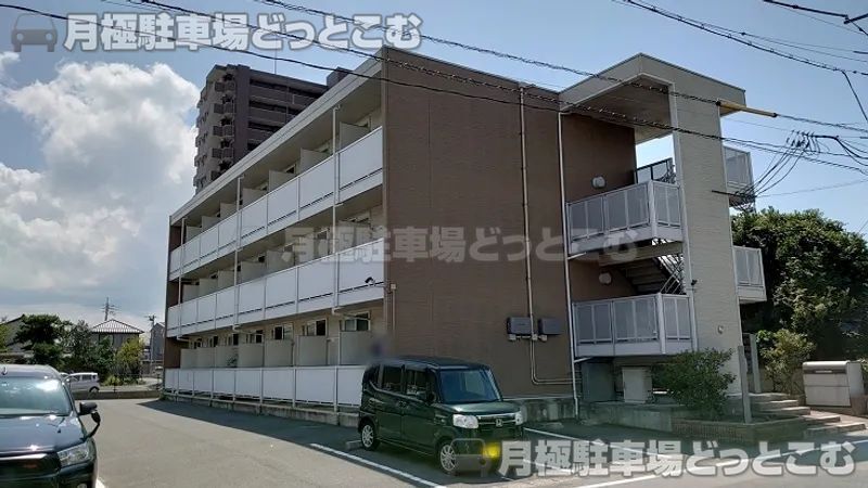 松江市北田町12の月極駐車場1