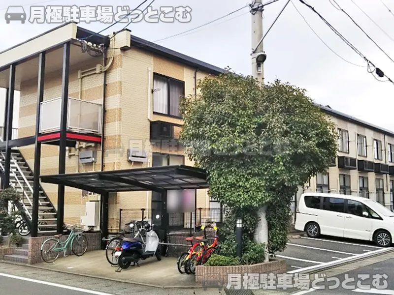 福岡市博多区板付4－10－1の月極駐車場1