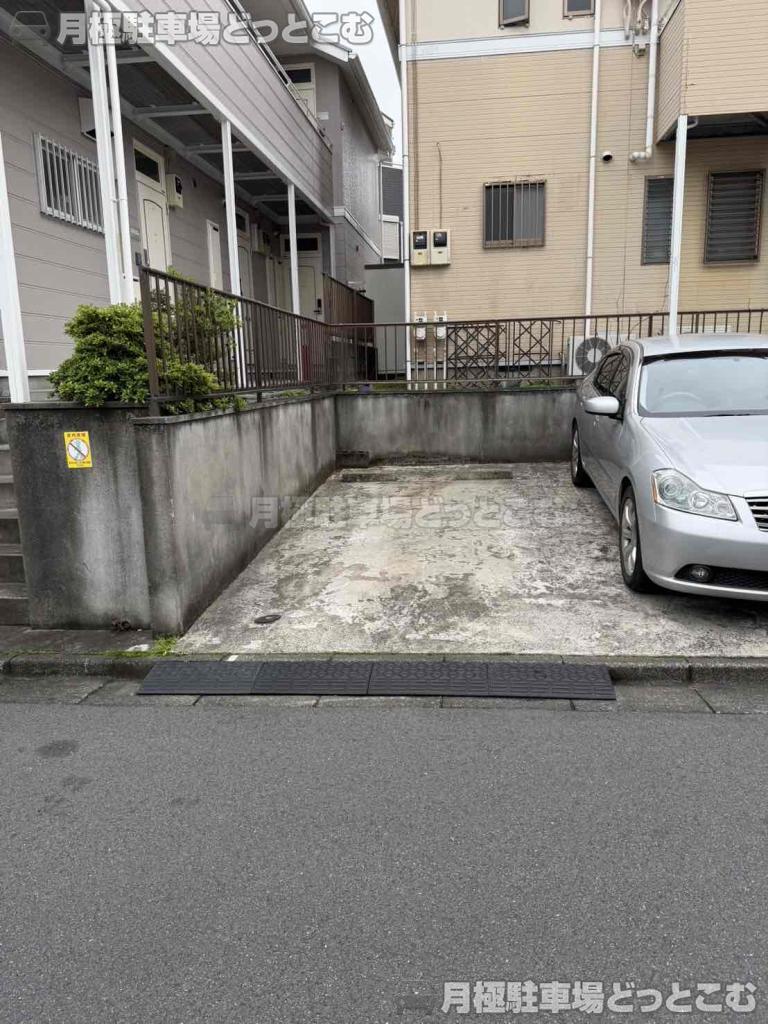 杉並区南荻窪3丁目21-12の月極駐車場5