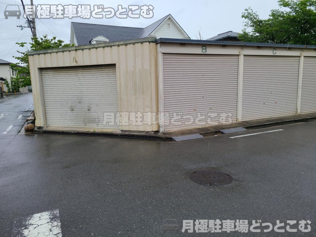 東大阪市加納2丁目502番4の月極駐車場6