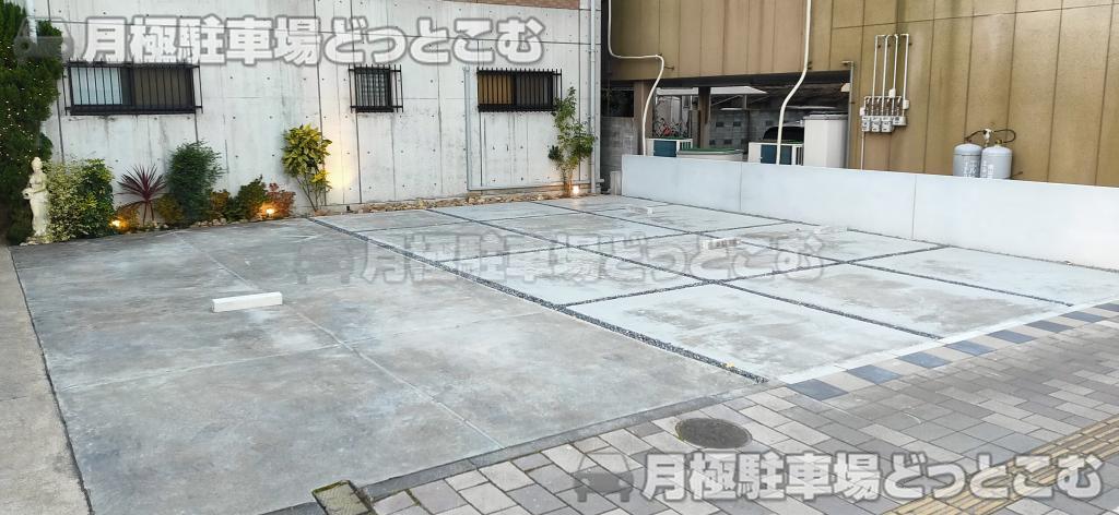 岡山市北区富田町1丁目5－8ー2の月極駐車場2