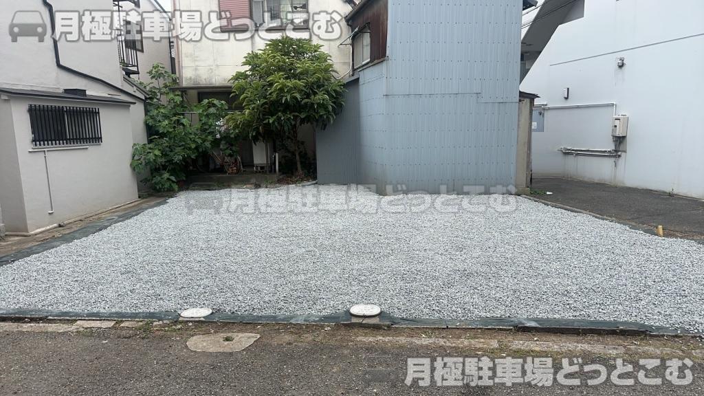 大阪市東成区中道2丁目72番19の月極駐車場4