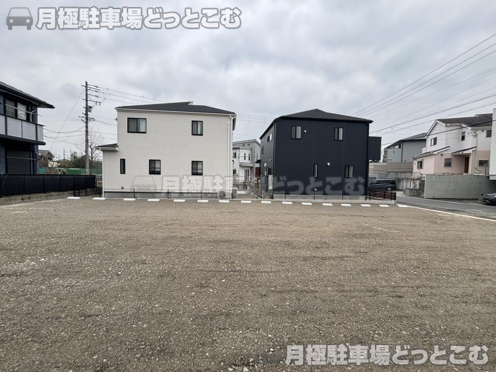 名古屋市名東区梅森坂1丁目2828番1の月極駐車場10
