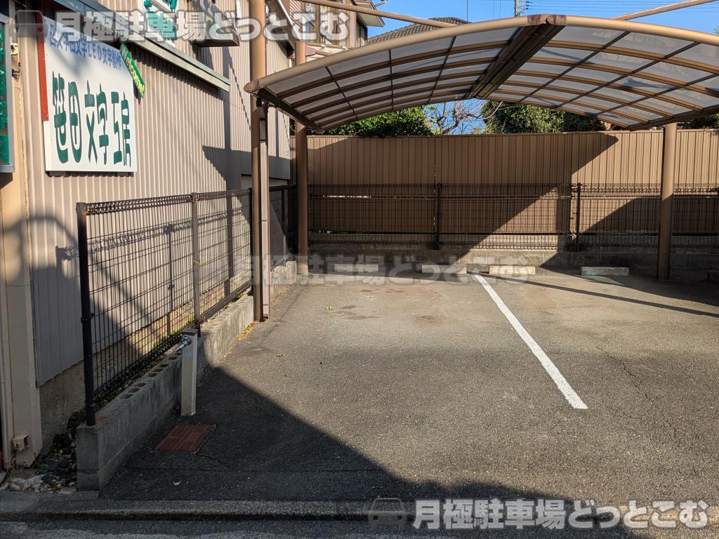 豊橋市前畑町3の月極駐車場4