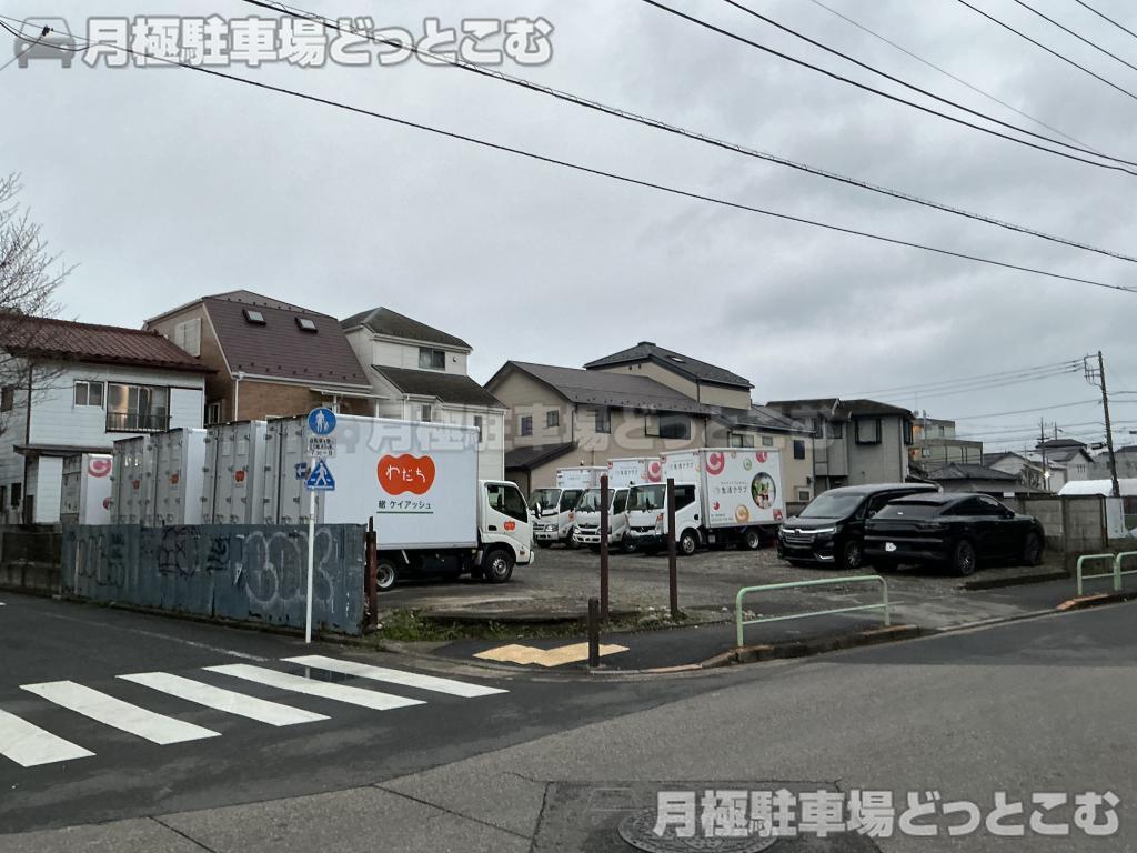 練馬区中村南2丁目27-14の月極駐車場2