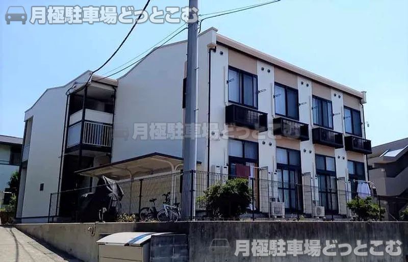 横浜市青葉区田奈町49－37の月極駐車場1