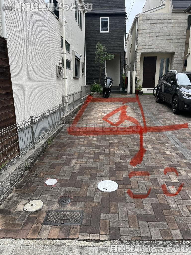 西宮市甲子園口2丁目212-4の月極駐車場1