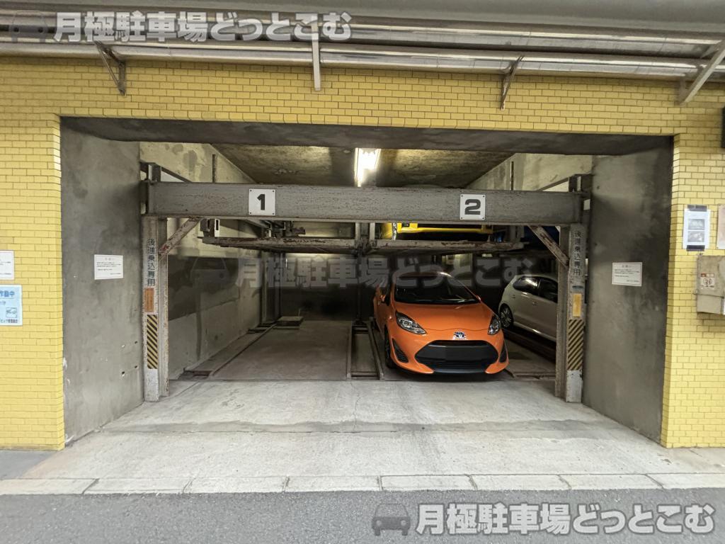 港区芝浦4丁目2-22の月極駐車場1
