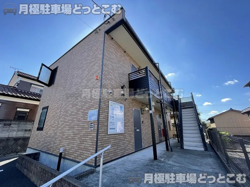 八王子市上柚木2－872－10の月極駐車場1