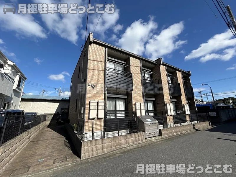 練馬区石神井台6－14－9の月極駐車場1