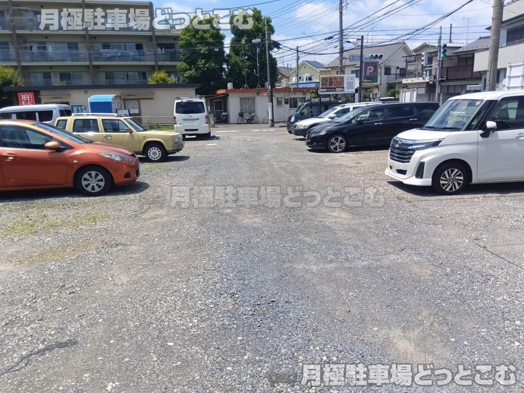 狛江市駒井町3丁目1－3西の月極駐車場2