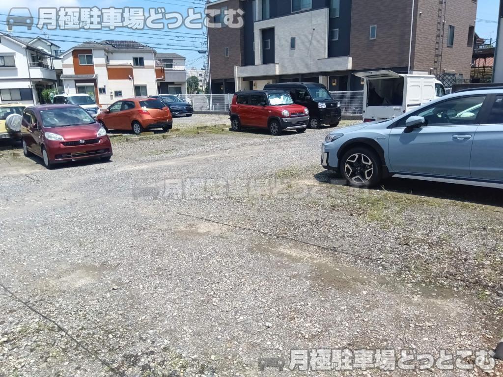 狛江市駒井町3丁目1－3西の月極駐車場3