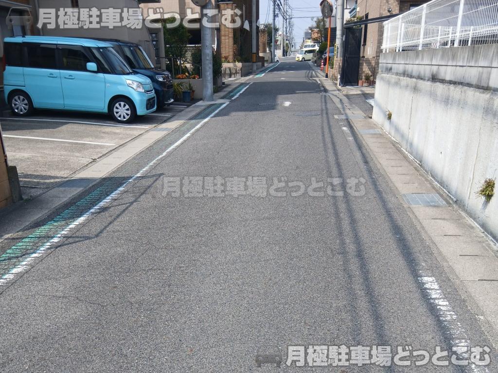 日進市浅田平子3-136の月極駐車場8