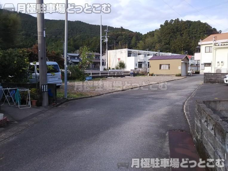 海部郡牟岐町大字中村本村122番1の月極駐車場3