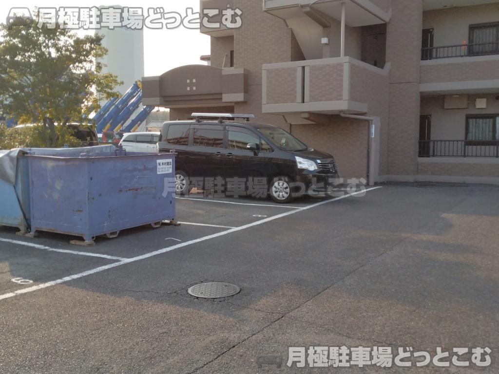 名古屋市南区元塩町3丁目12-12の月極駐車場2