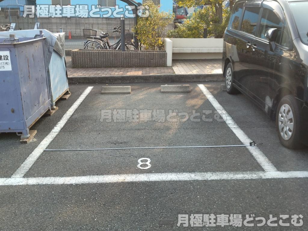 名古屋市南区元塩町3丁目12-12の月極駐車場5