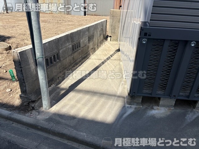 名古屋市北区清水1-1104-3の月極駐車場4