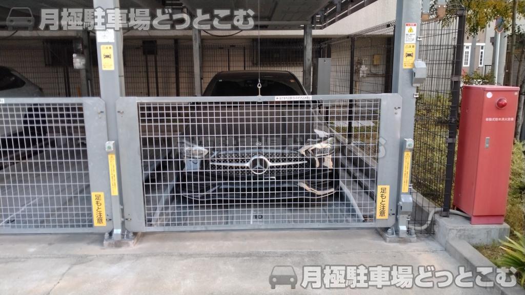 名古屋市中区新栄3丁目1-15の月極駐車場6